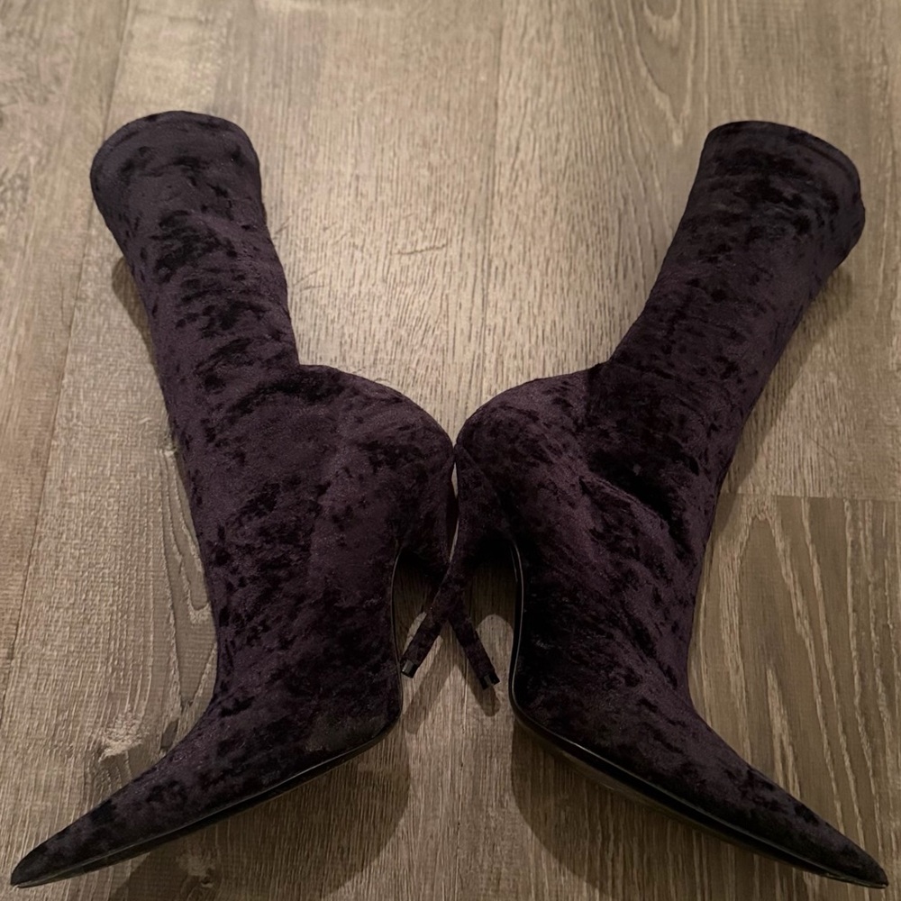 Balenciaga Black Velvet Knife Boots - Picture 2 of 3